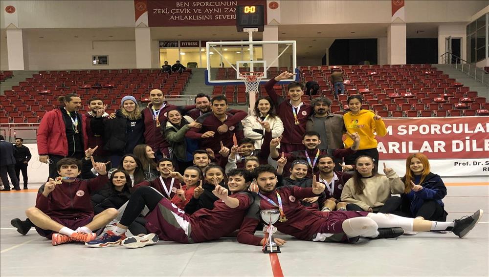 ÜNİLİG Basketbol Bölgesel Ligi’nde ESTÜ’nün Madalya Heyecanı 