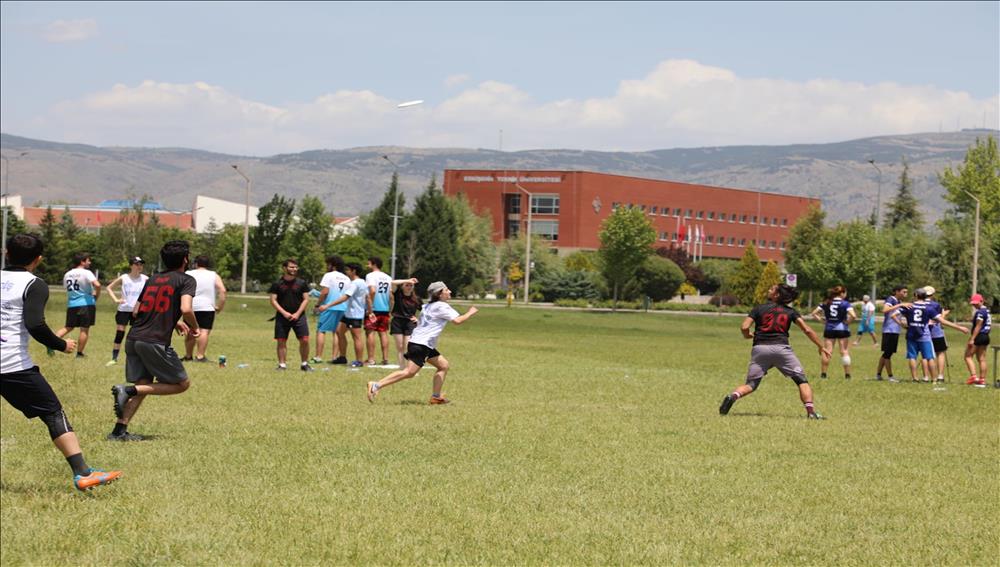 ESTÜ 2022 Summer Breeze Ultimate Frizbi Turnuvası’na Ev Sahipliği Yaptı