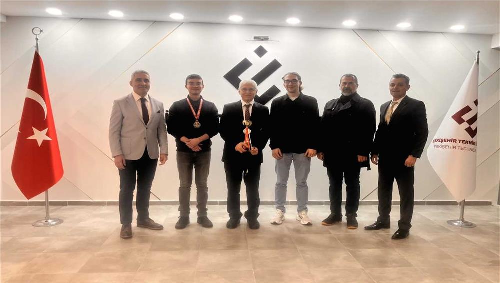ESTÜ Gençlik ve Spor Kulübü Sporcusu Kadri Semih GÜLER’den Büyük Başarı