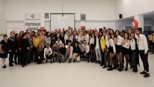 24 Kasım Öğretmenler Günü, Eskişehir Teknik Üniversitesi Spor Bilimleri Fakültesinde Düzenlenen Programla Kutlandı 