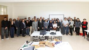 Eskişehir Teknik Üniversitesi Bilişim Teknolojileri Meslek Yüksekokulunda Robotik ve Yapay Zekâ Atölyesi Açıldı