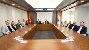 MHP Eskişehir İl Başkanı Ayhan SEZER’den Rektör Prof. Dr. Adnan ÖZCAN’a Ziyaret