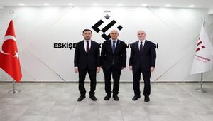 TEİ Genel Müdürü Mahmut AKŞİT ve TUSAŞ Genel Müdürü Mehmet DEMİROĞLU’ndan Rektör Prof. Dr. Adnan ÖZCAN’a Ziyaret