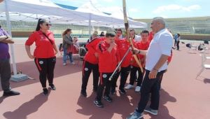 Özel Sporcular Down Sendrom Basketbol Mili Takımı’ndan ESTÜ’ye Ziyaret