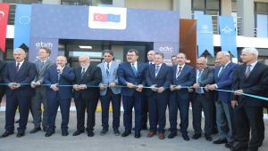 Eskişehir Tasarım ve İnovasyon Merkezi Rektör Prof. Dr. Adnan Özcan'ın da Katıldığı Törenle Açıldı