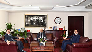 Rektör Prof. Dr. Adnan Özcan, Eskişehir Cumhuriyet Başsavcısı Ali Yeldan’a ve Adlî Yargı Adalet Komisyonu Başkanı Arif Hamdi Sazak'a İadeiziyarette Bulundu 